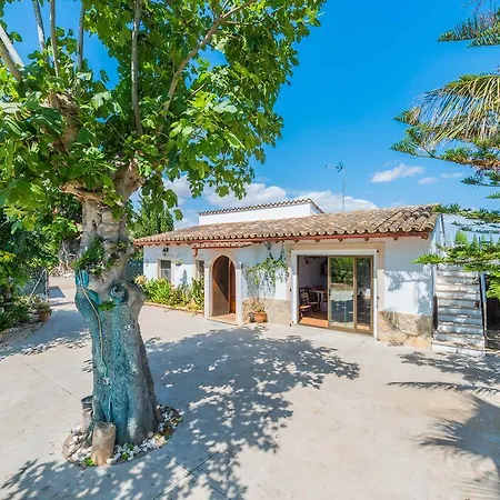 Vila Portels Llubí